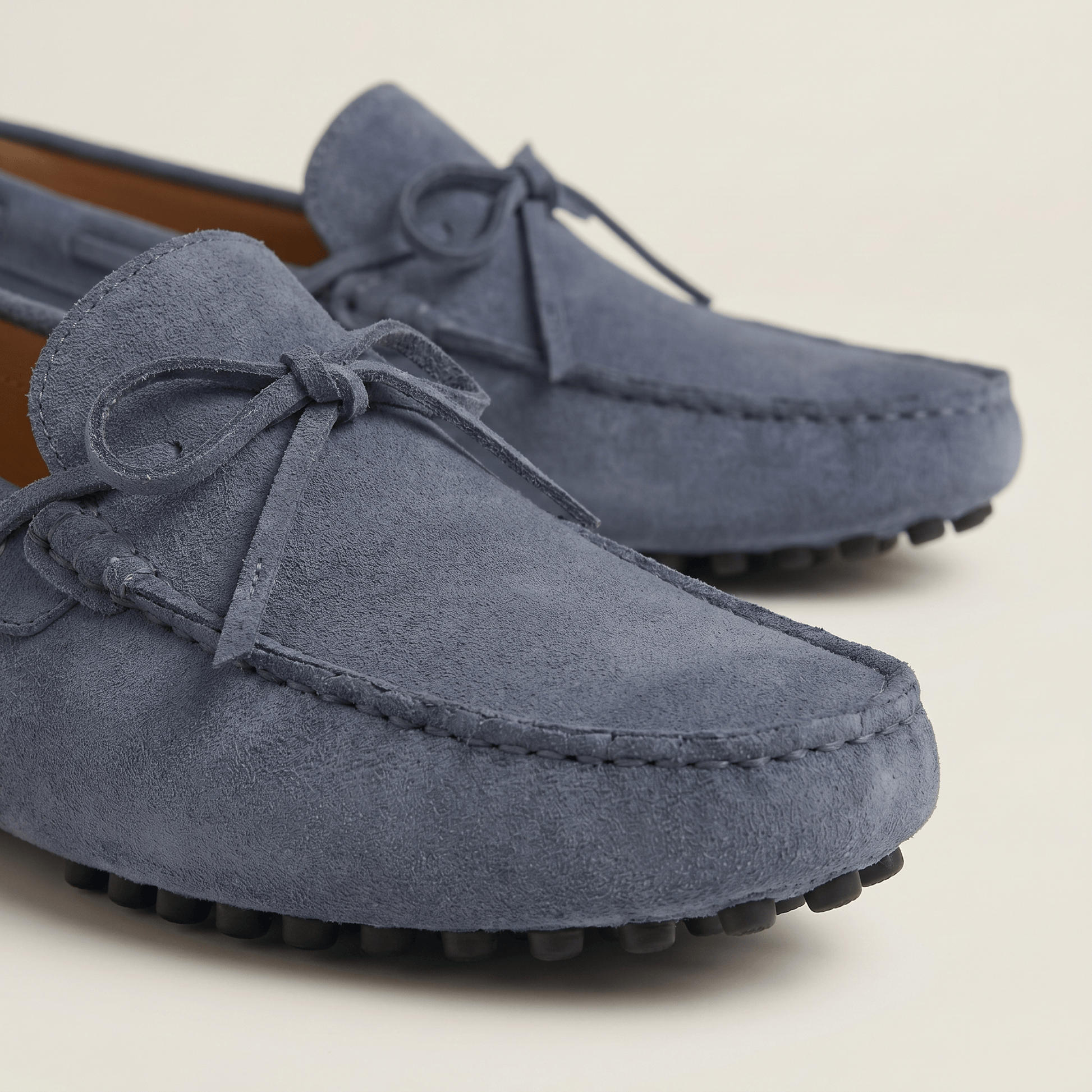 Mocassin à Picots en Daim avec Lacets Décoratifs