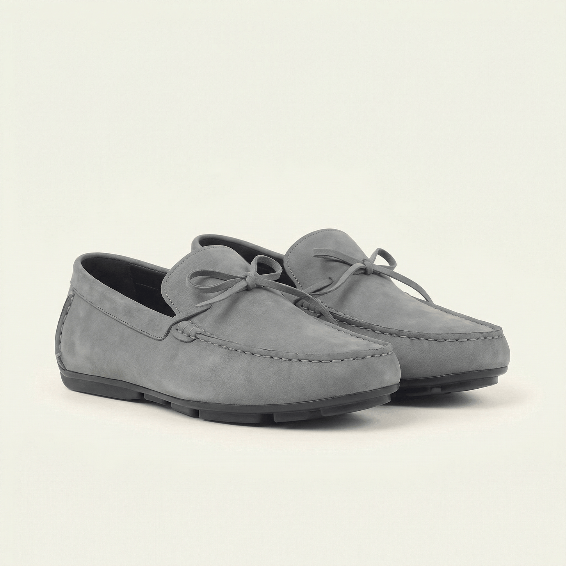 Mocassin Gris à Lacets Décoratifs