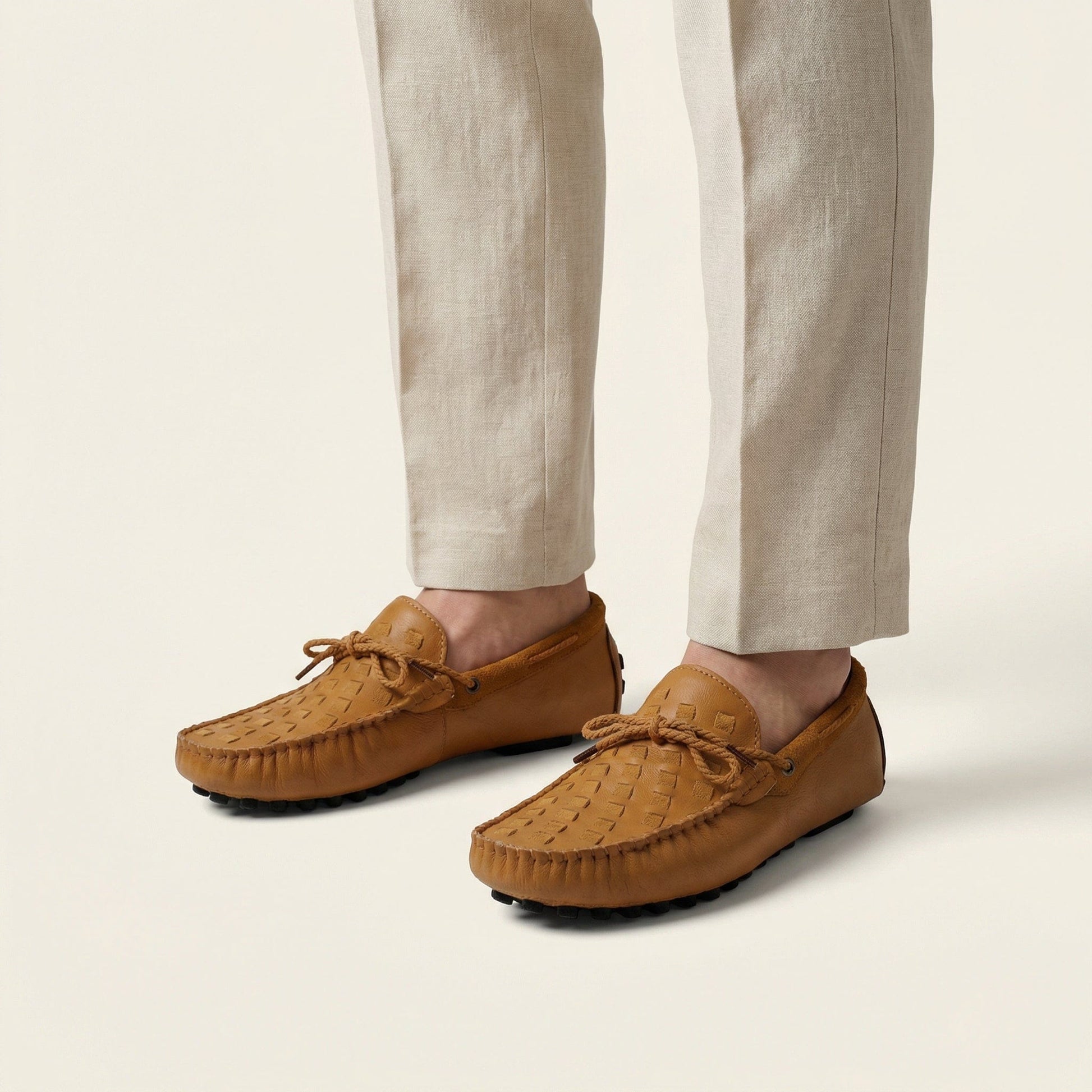 Mocassin à Picots Tressé en Cuir avec Lacets Décoratifs