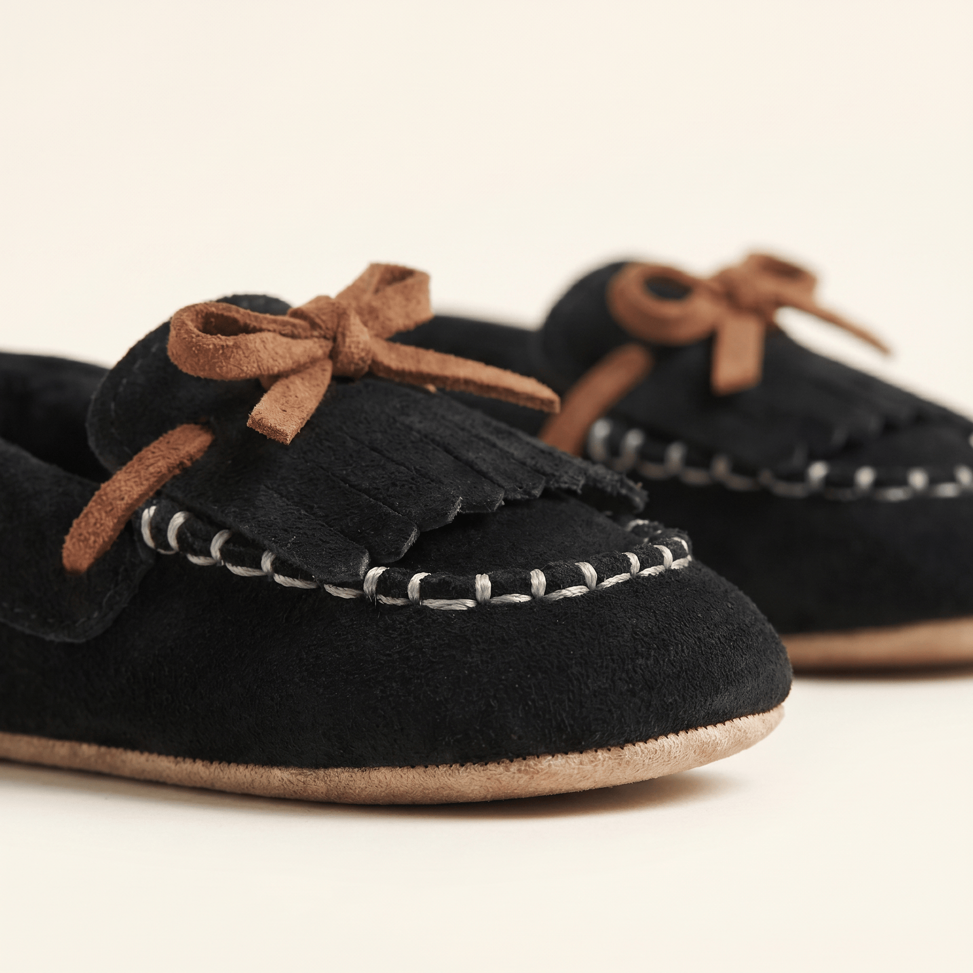 Mocassin Bébé à Frange en Cuir Suédé