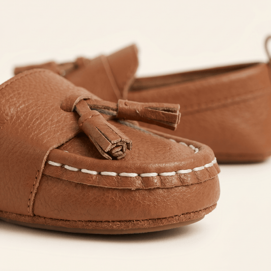 Mocassin Bébé à Glands en Cuir