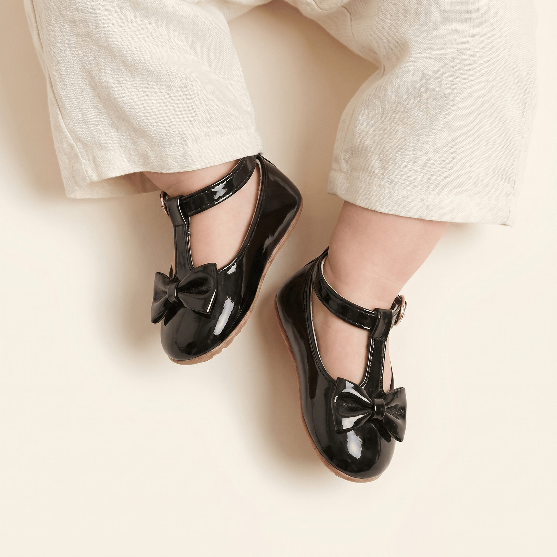 Mocassin Bébé Fille à Nœud Papillon en Cuir Verni