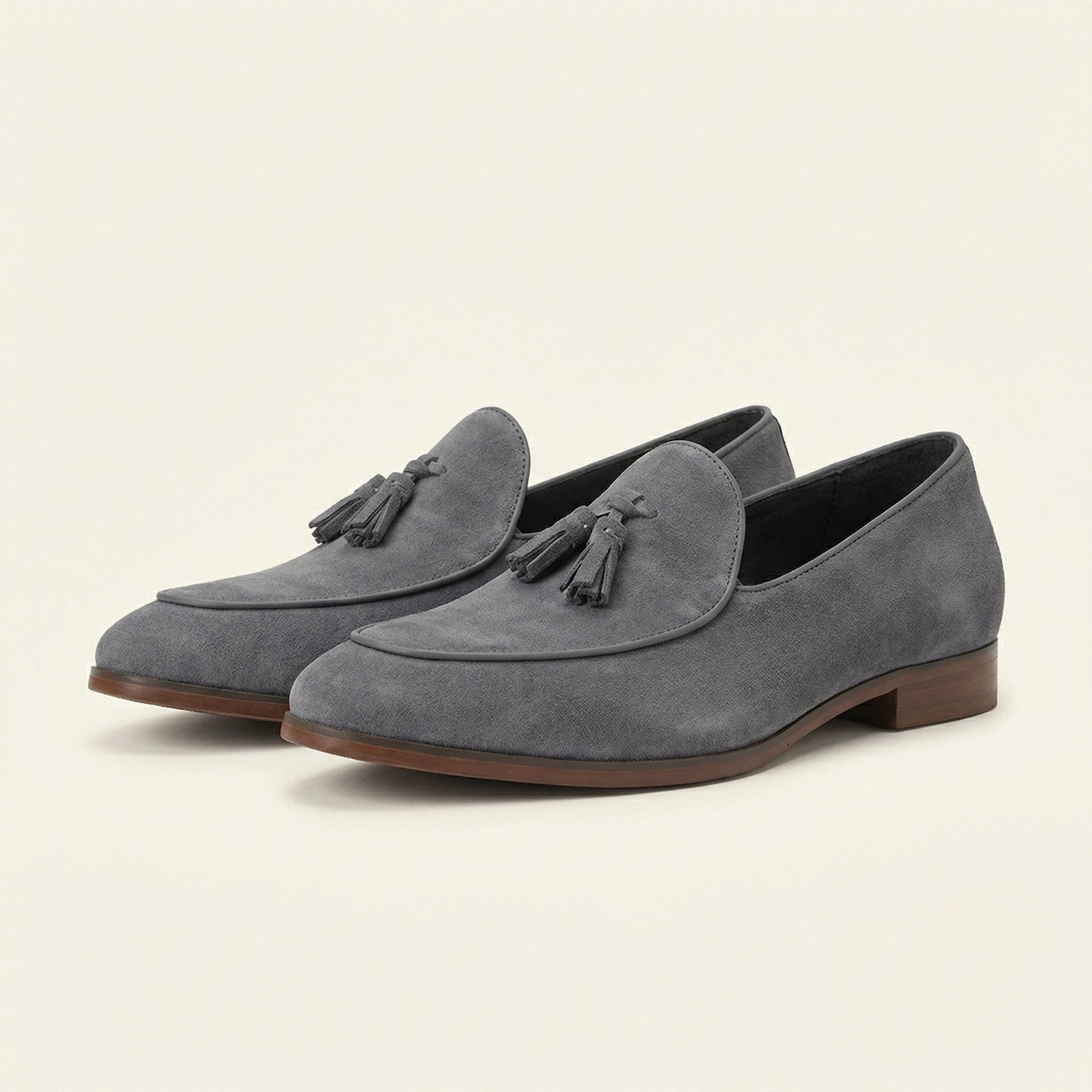 Mocassin Classique à Pampilles en Cuir Suédé avec Petit Talon