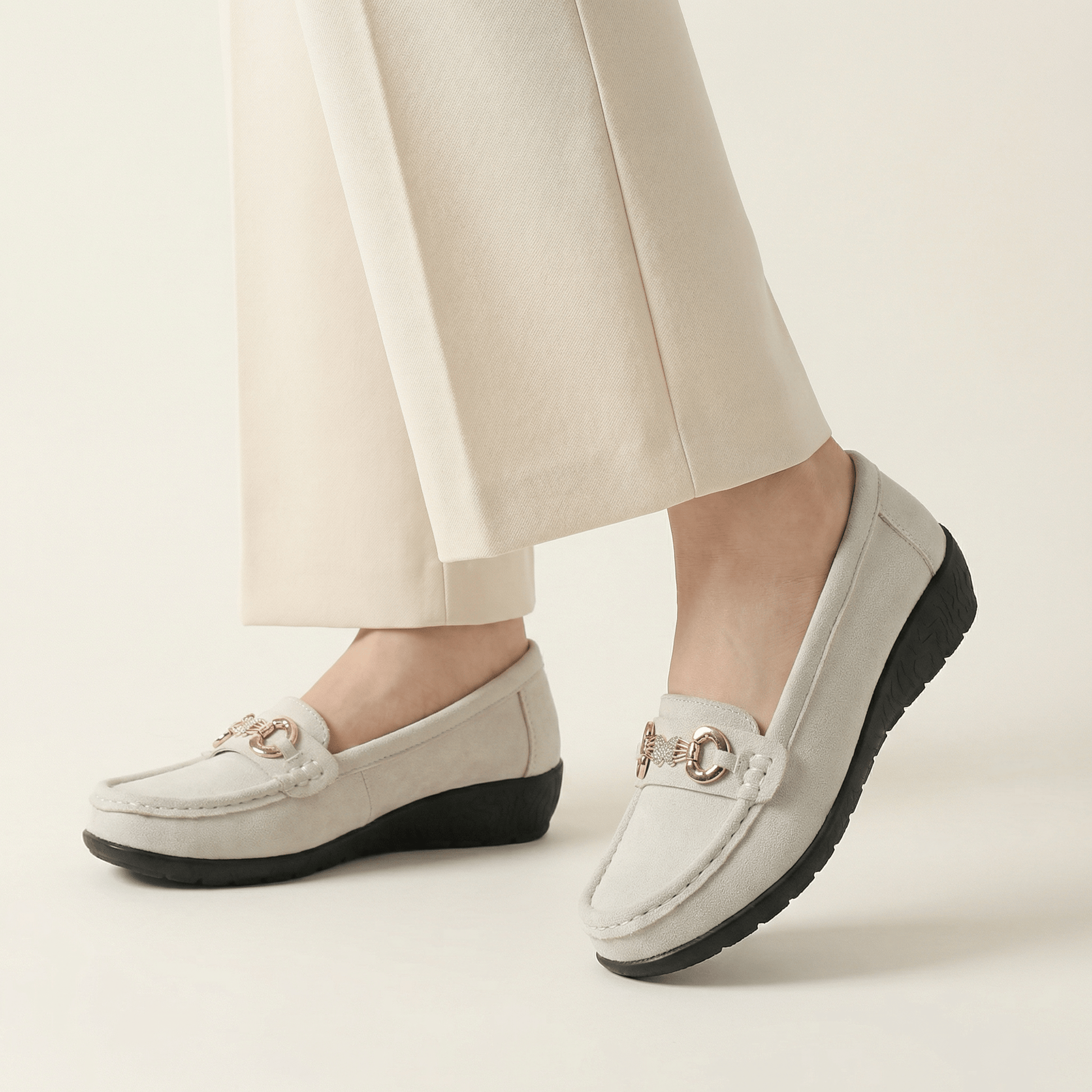Mocassin Femme Confort à Bijou Décoratif en Suédé