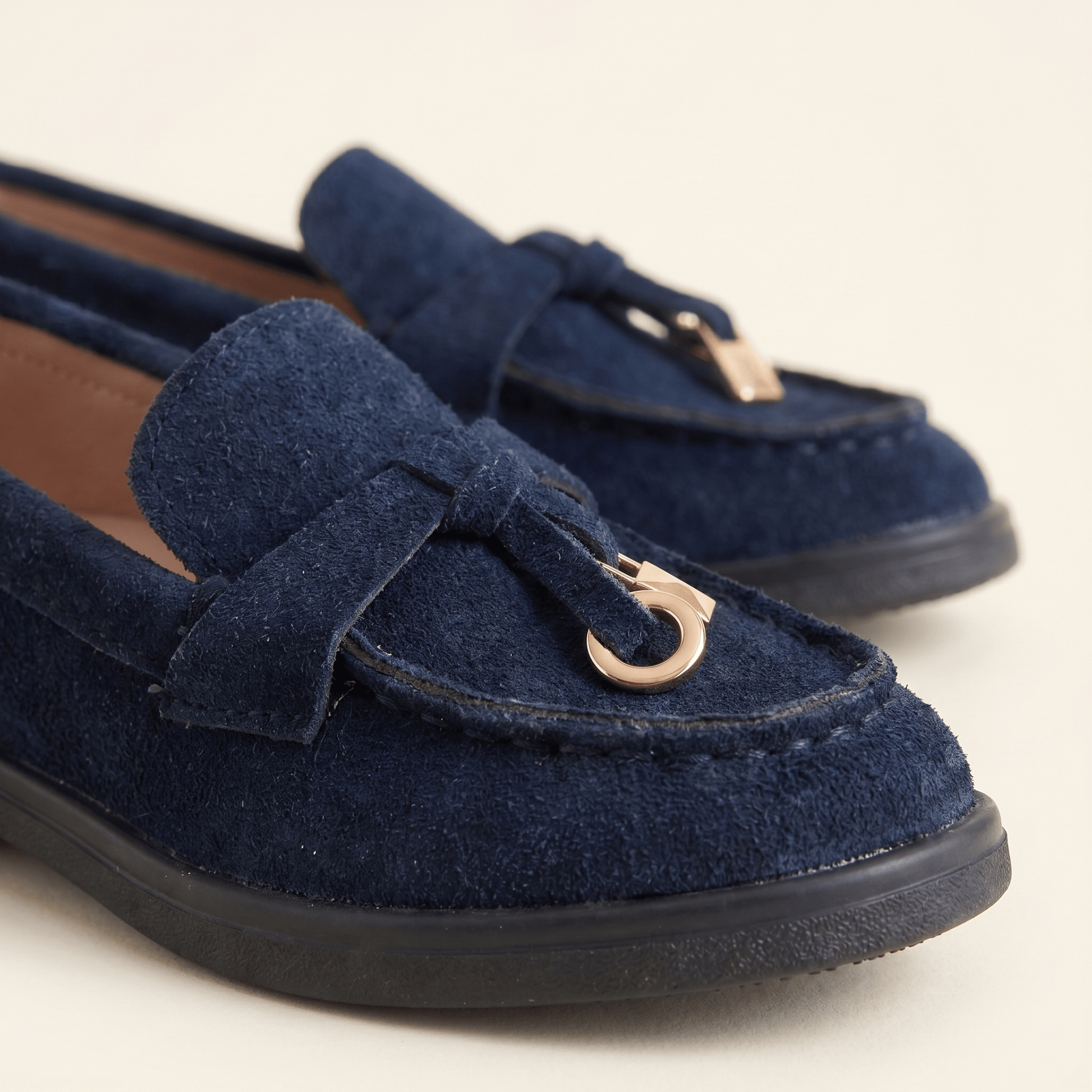 Mocassin Enfant à Glands en Daim