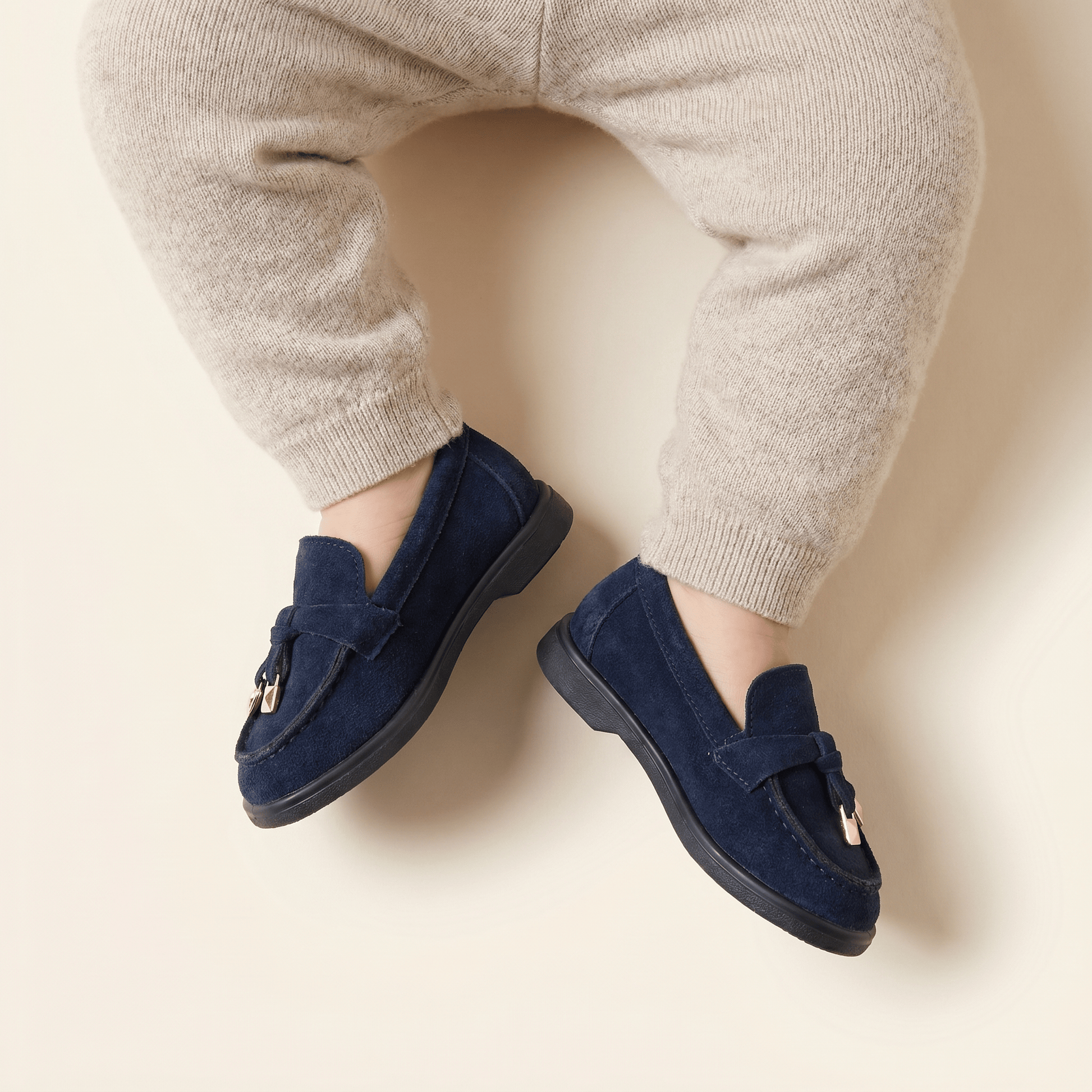 Mocassin Enfant à Glands en Daim