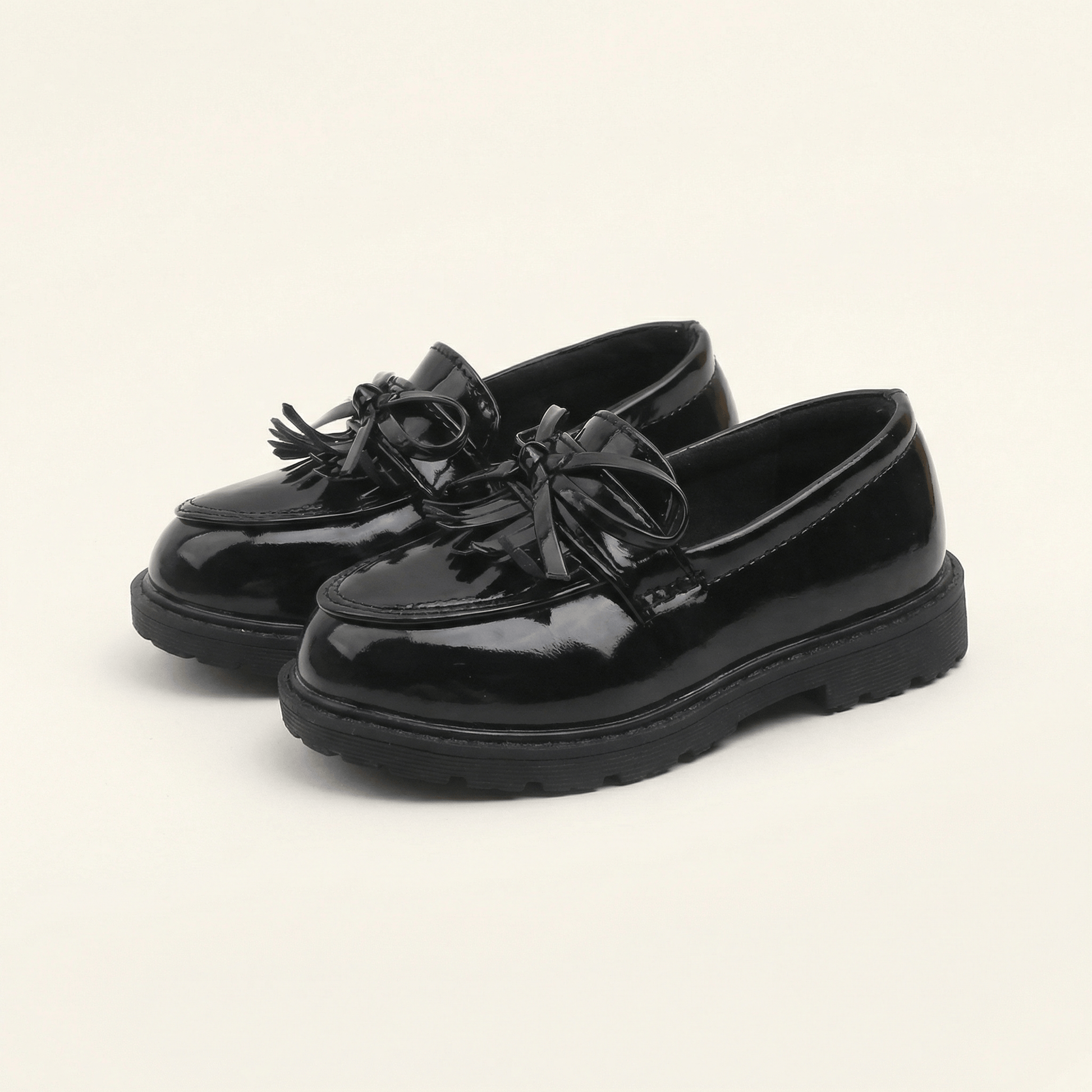 Mocassin Enfant Vernis avec Lacets Décoratifs