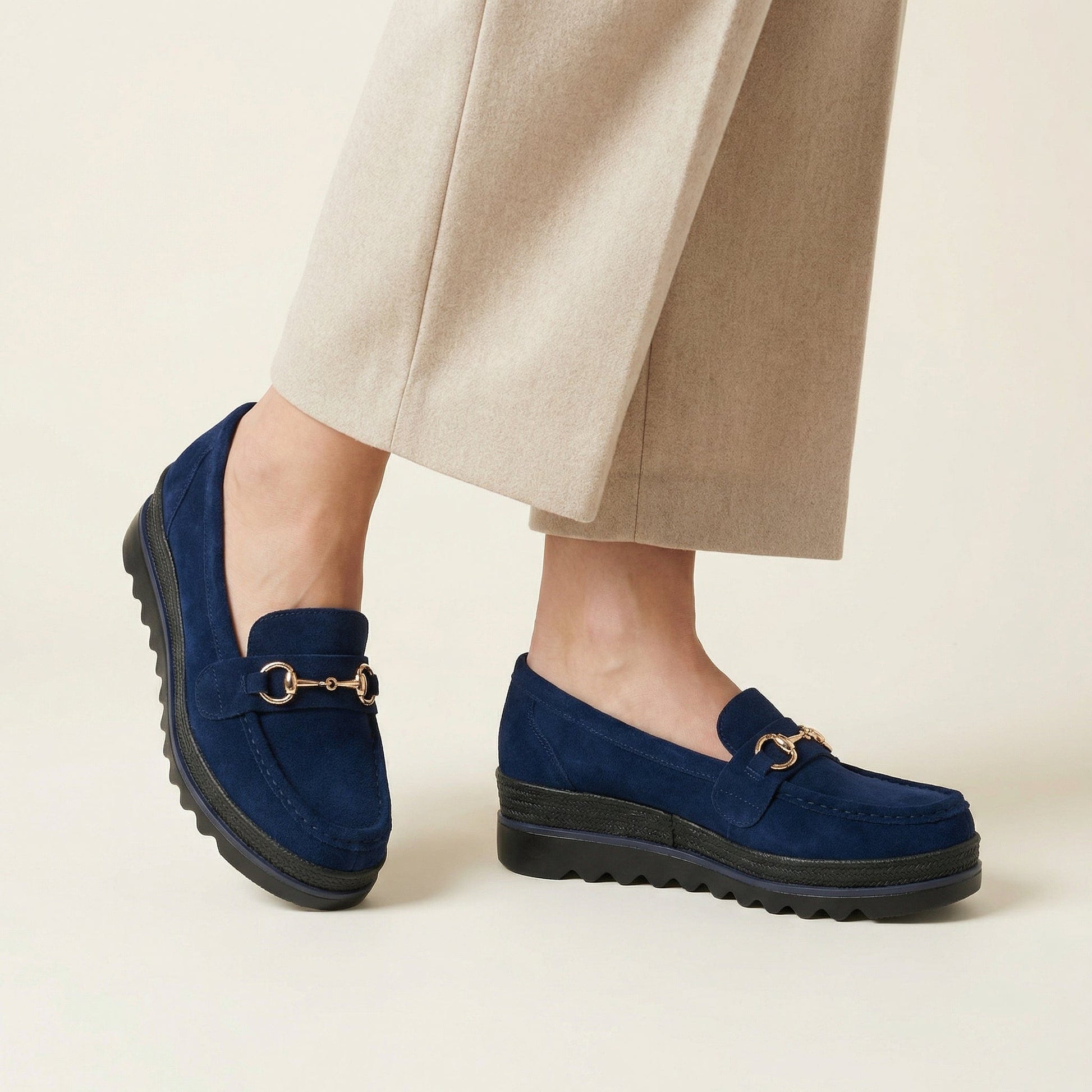 Mocassin Femme Compensé à Mors en Daim
