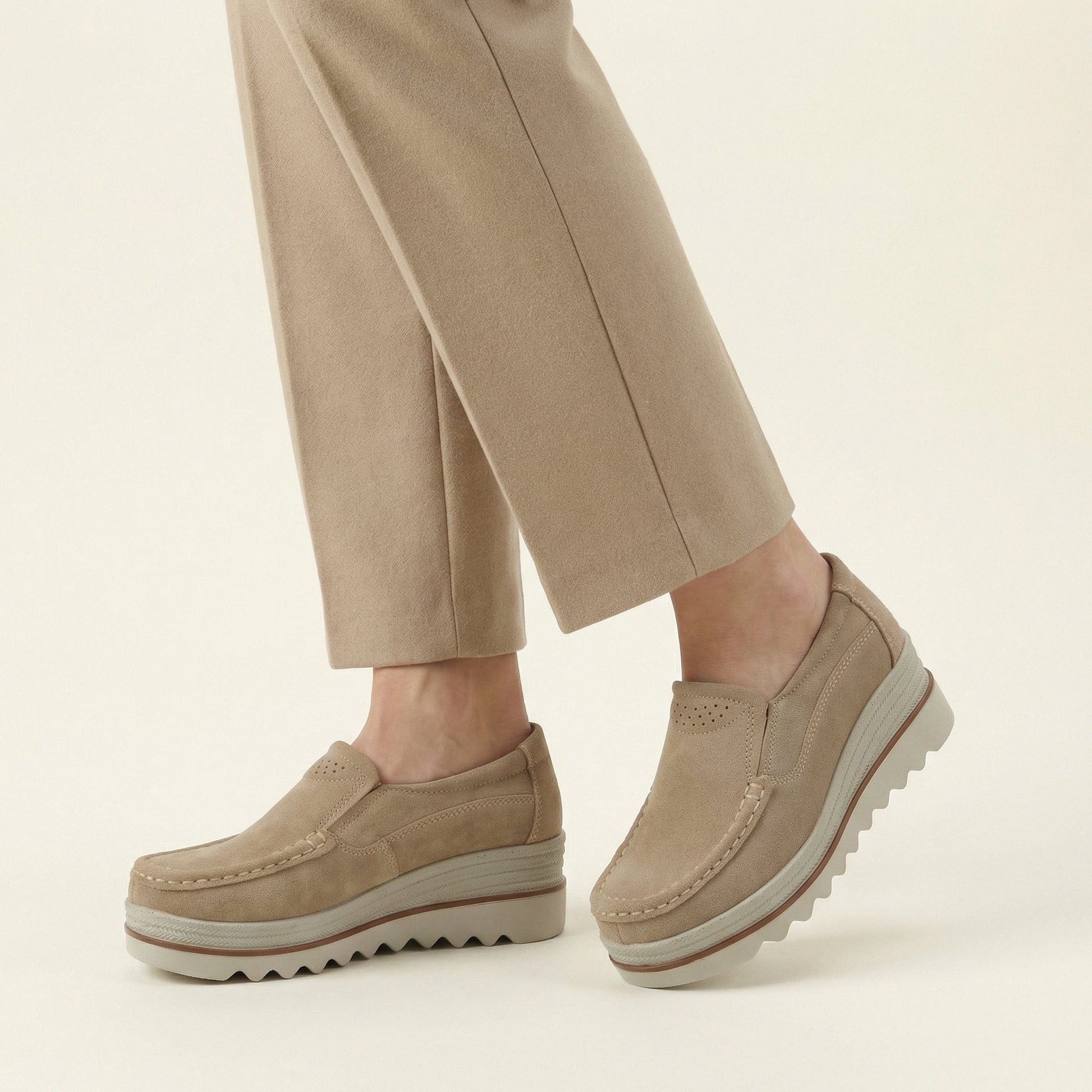 Mocassin Femme Compensé à Semelle Crantée