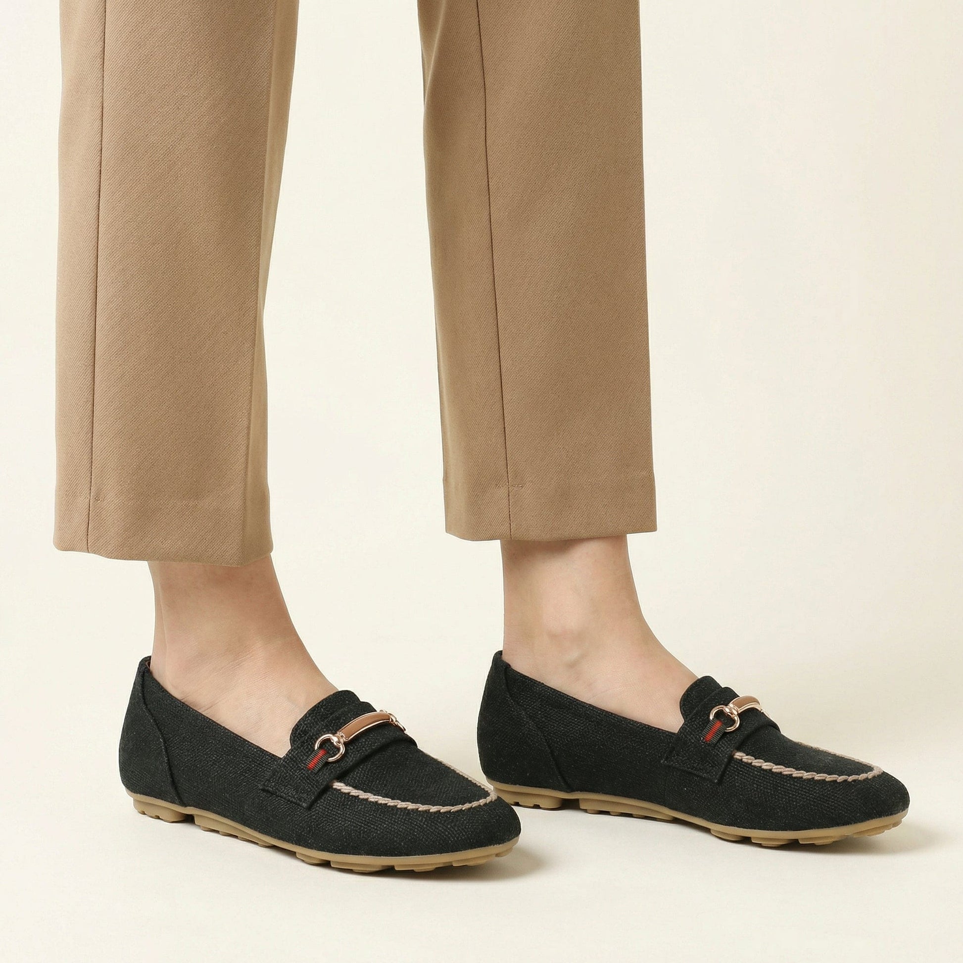 Mocassin Femme en Tissu à Mors Métallique