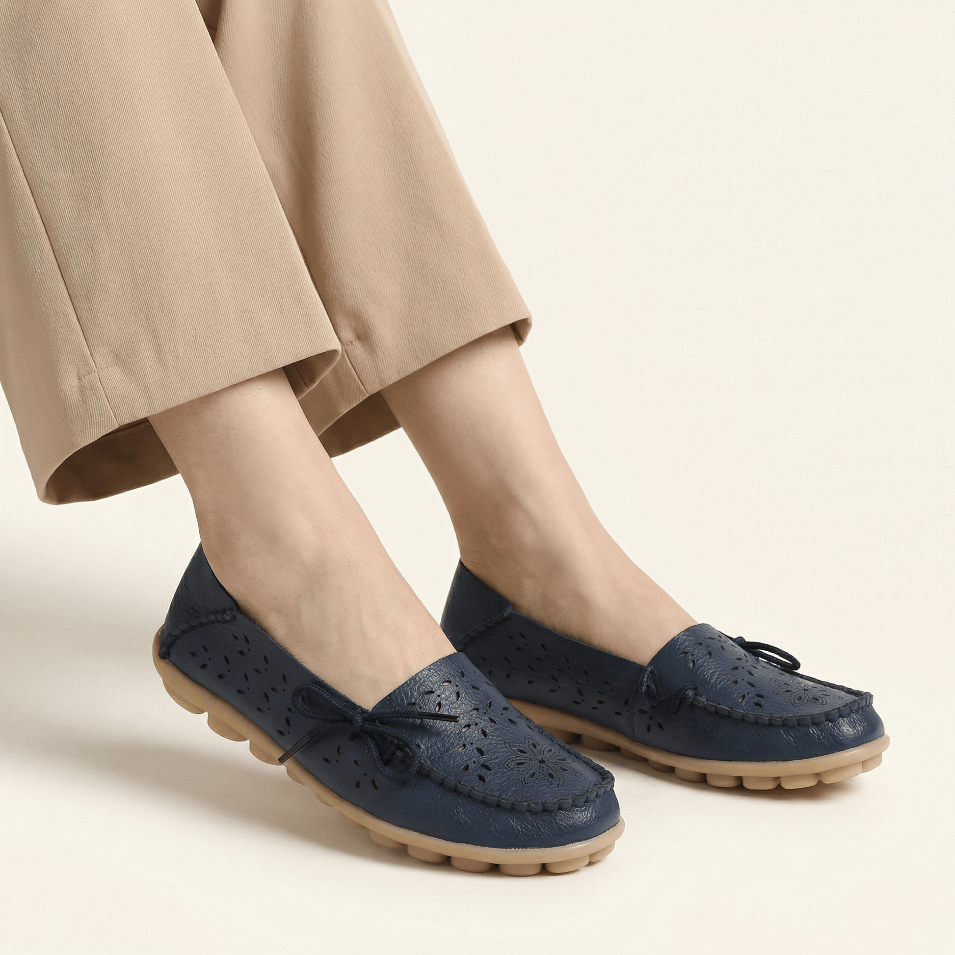 Mocassin Femme Perforé avec Lacets et Picots