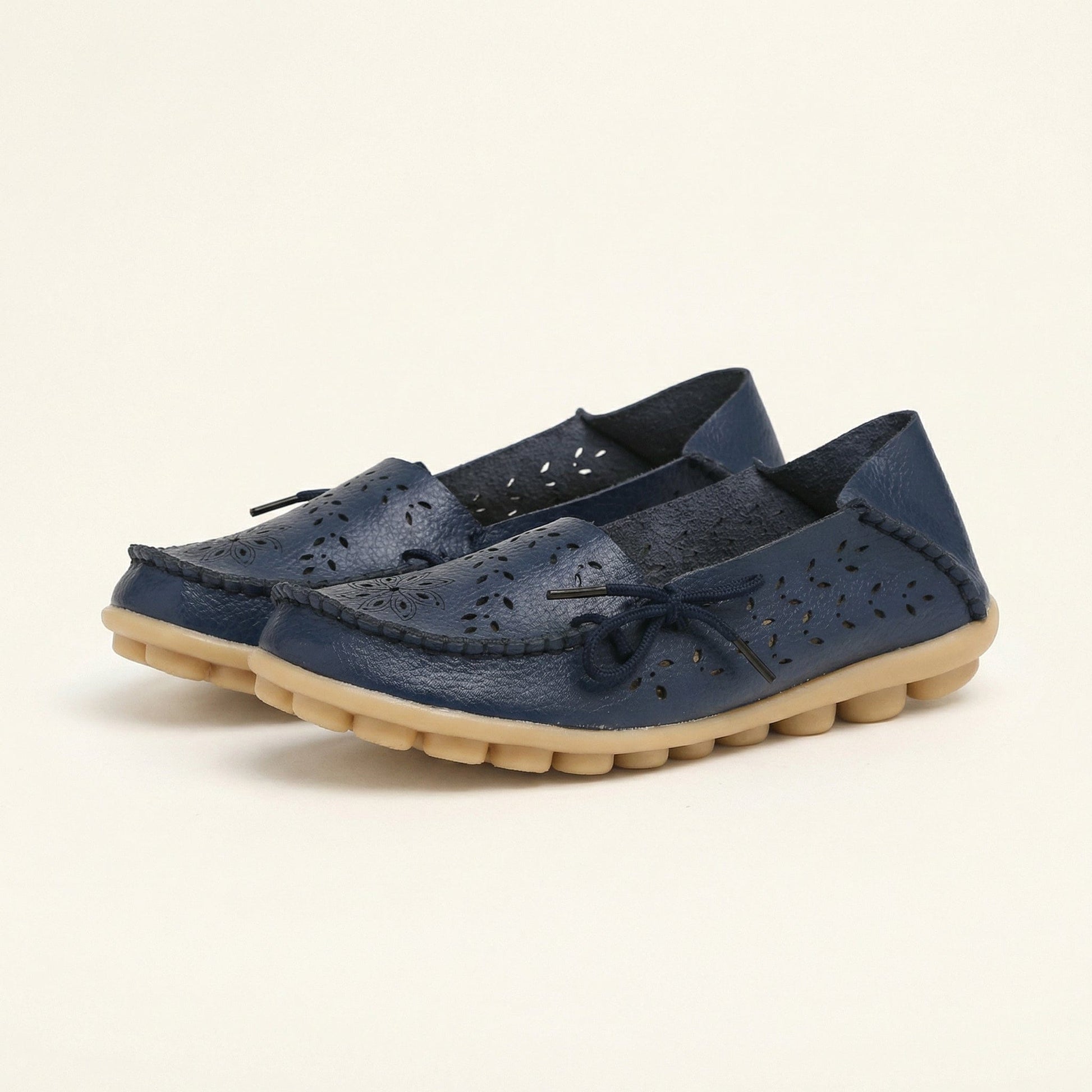 Mocassin Femme Perforé avec Lacets et Picots