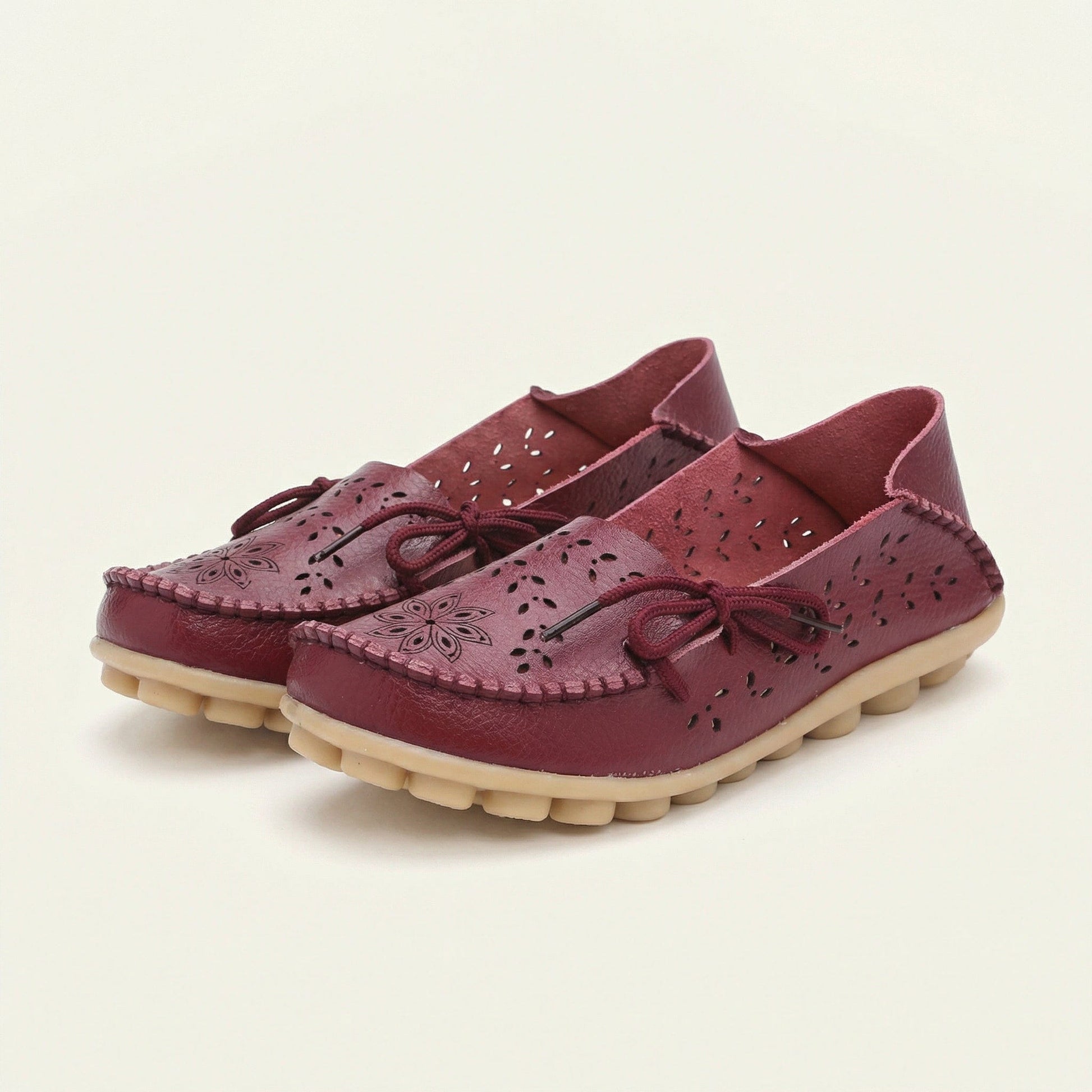 Mocassin Femme Perforé avec Lacets et Picots