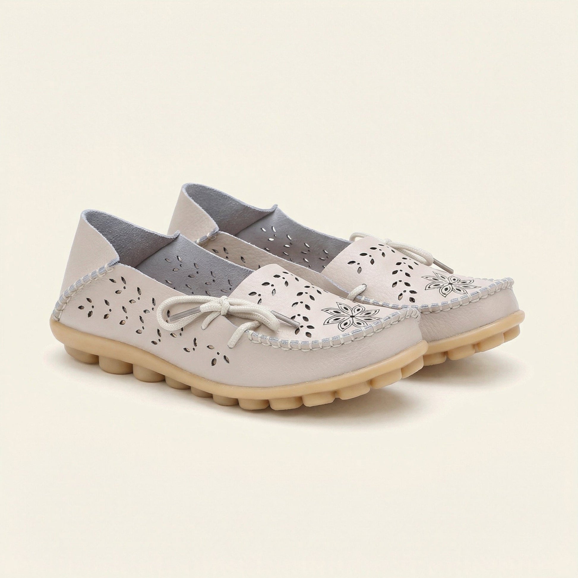 Mocassin Femme Perforé avec Lacets et Picots