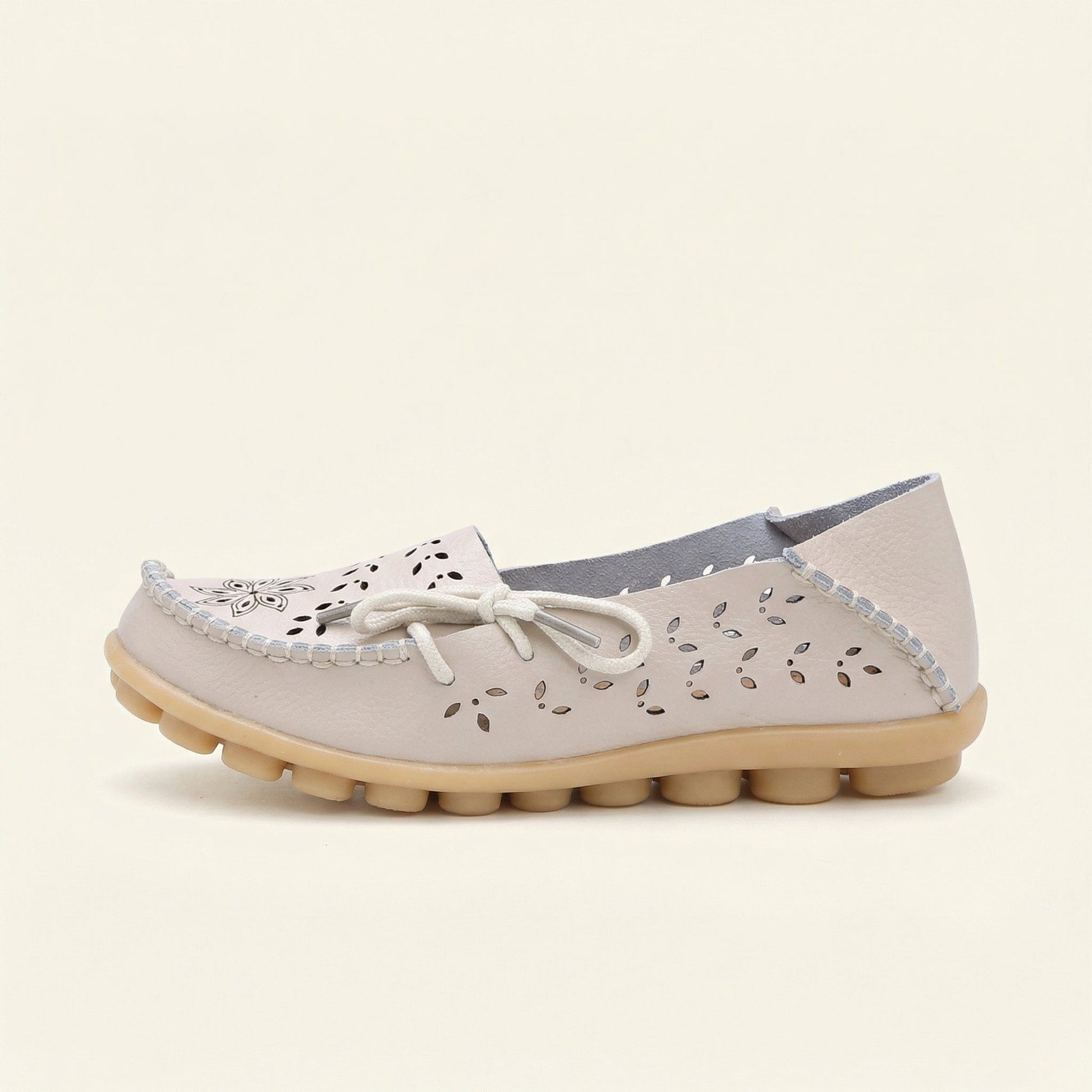Mocassin Femme Perforé avec Lacets et Picots