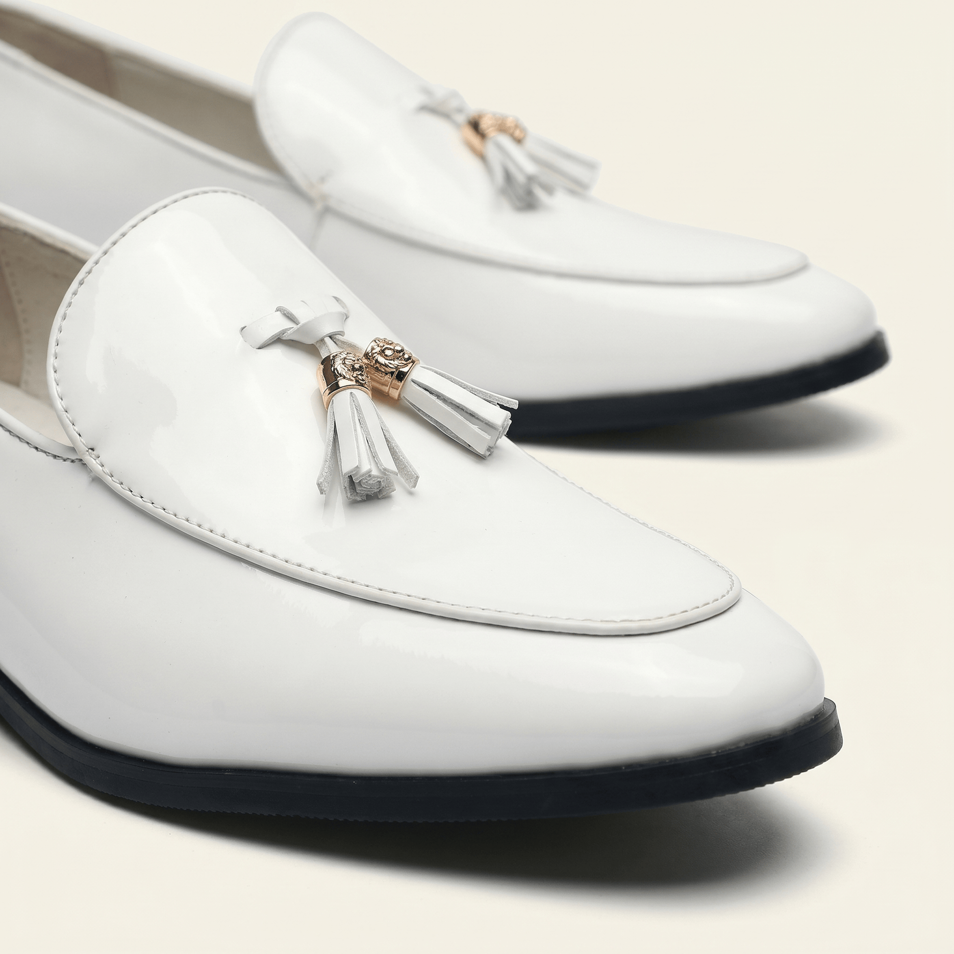 Mocassin Habillé à Glands en Cuir Verni