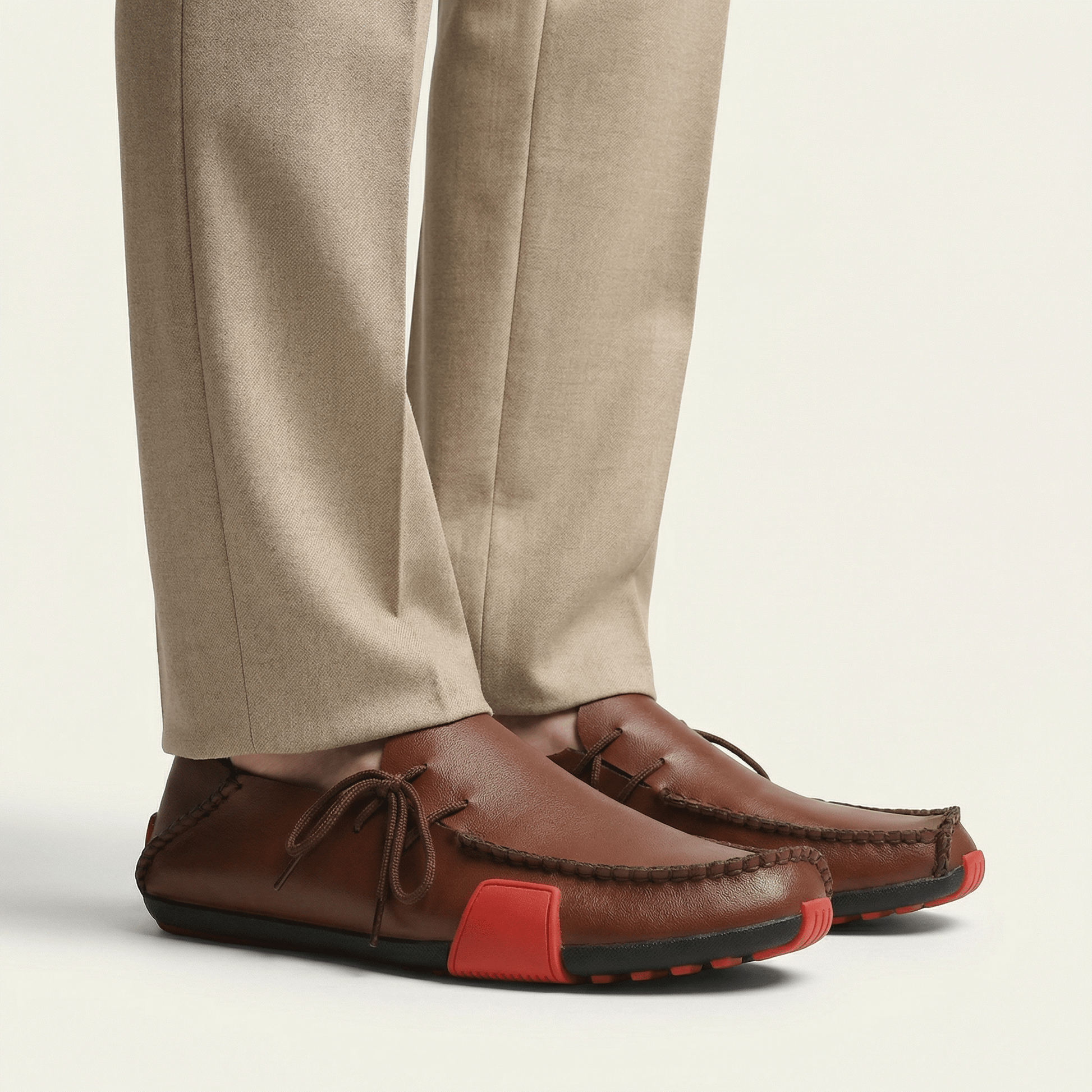 Mocassin Homme à Picots en Cuir Tricolore avec Lacets