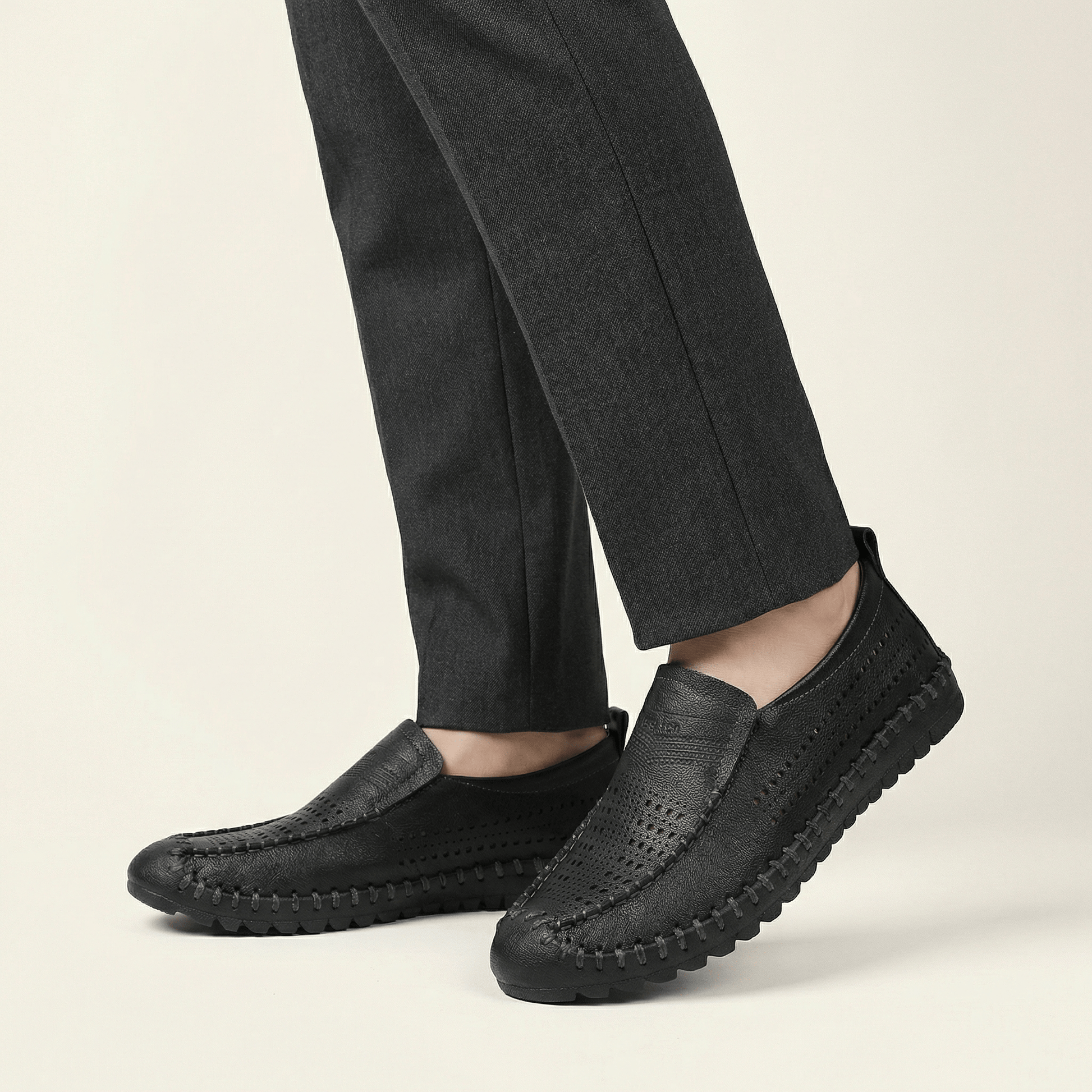 Mocassin Homme de Conduite en Cuir Perforé Souple