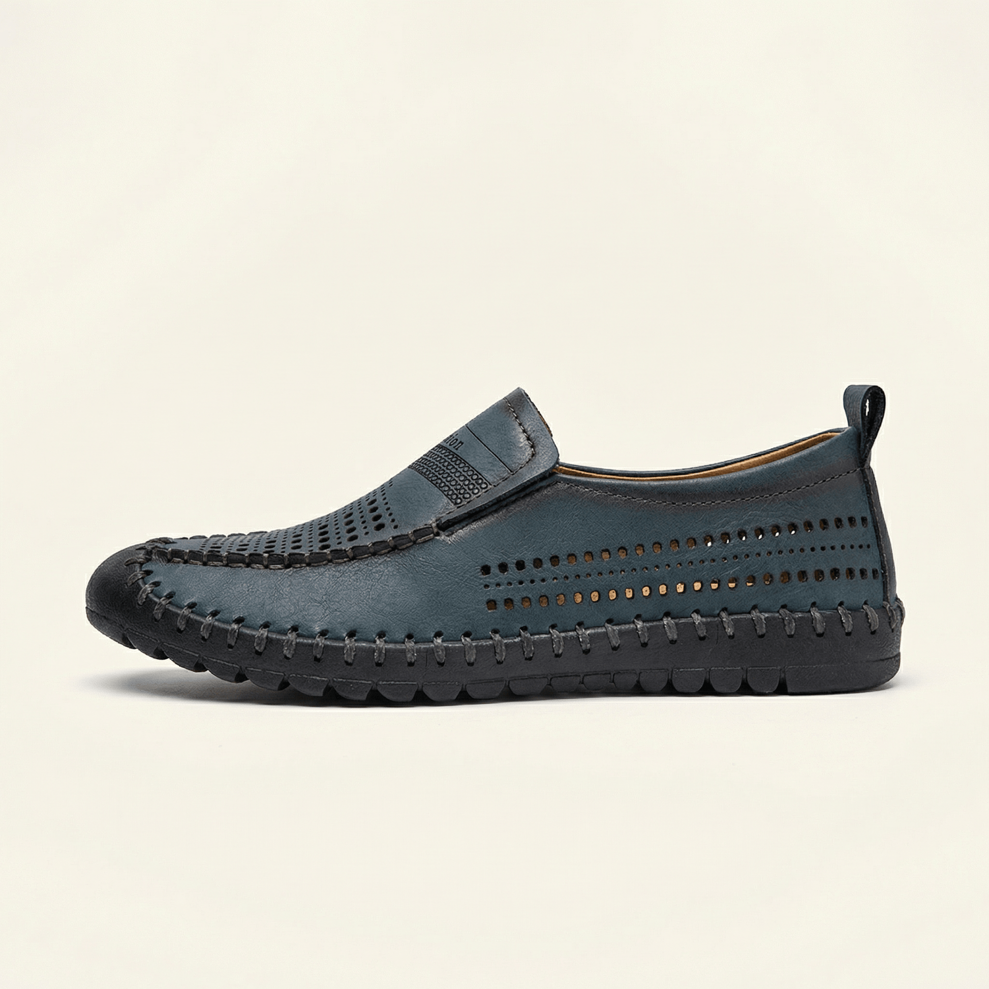 Mocassin Homme de Conduite en Cuir Perforé Souple