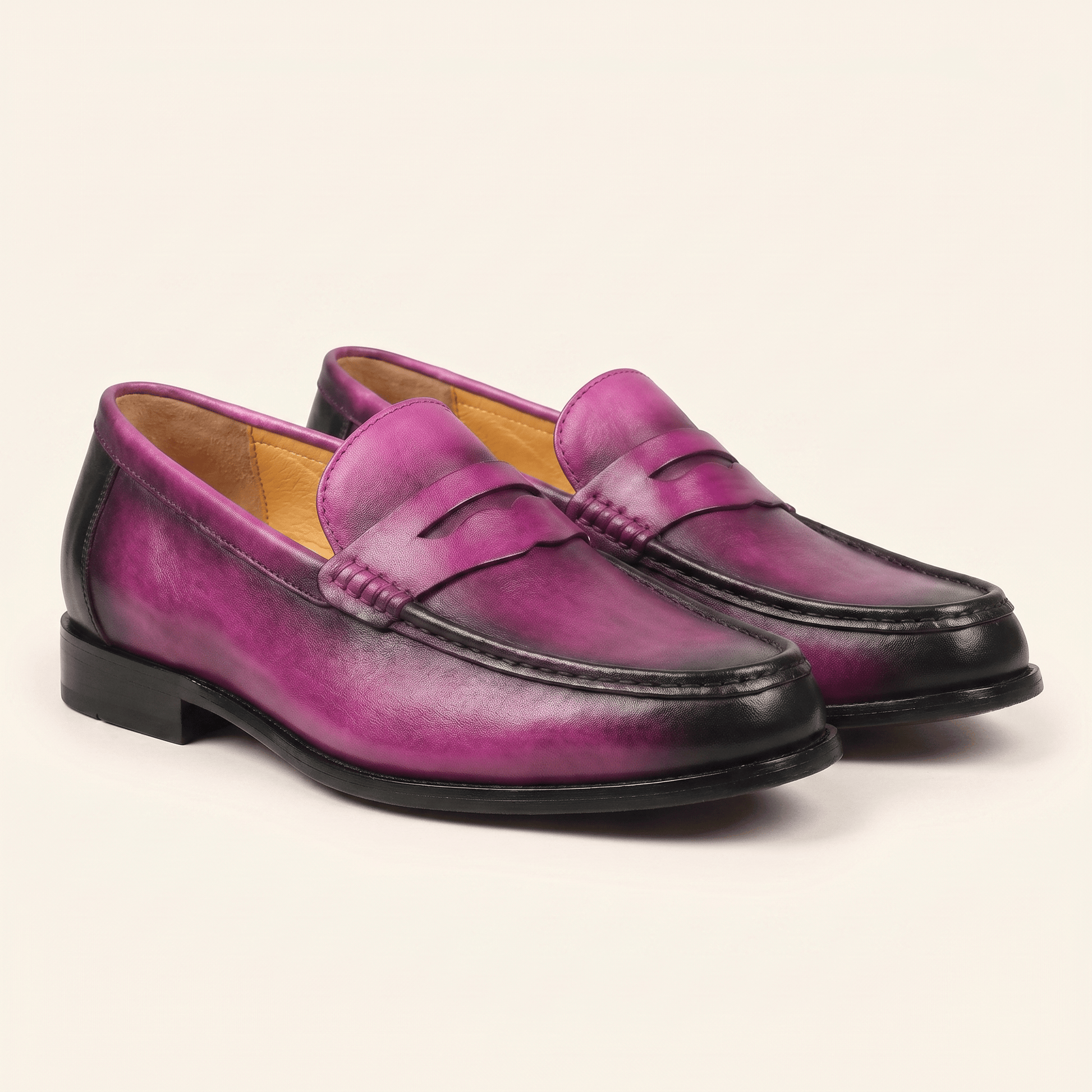 Mocassin Femme en Suédine à Couture Contrastée