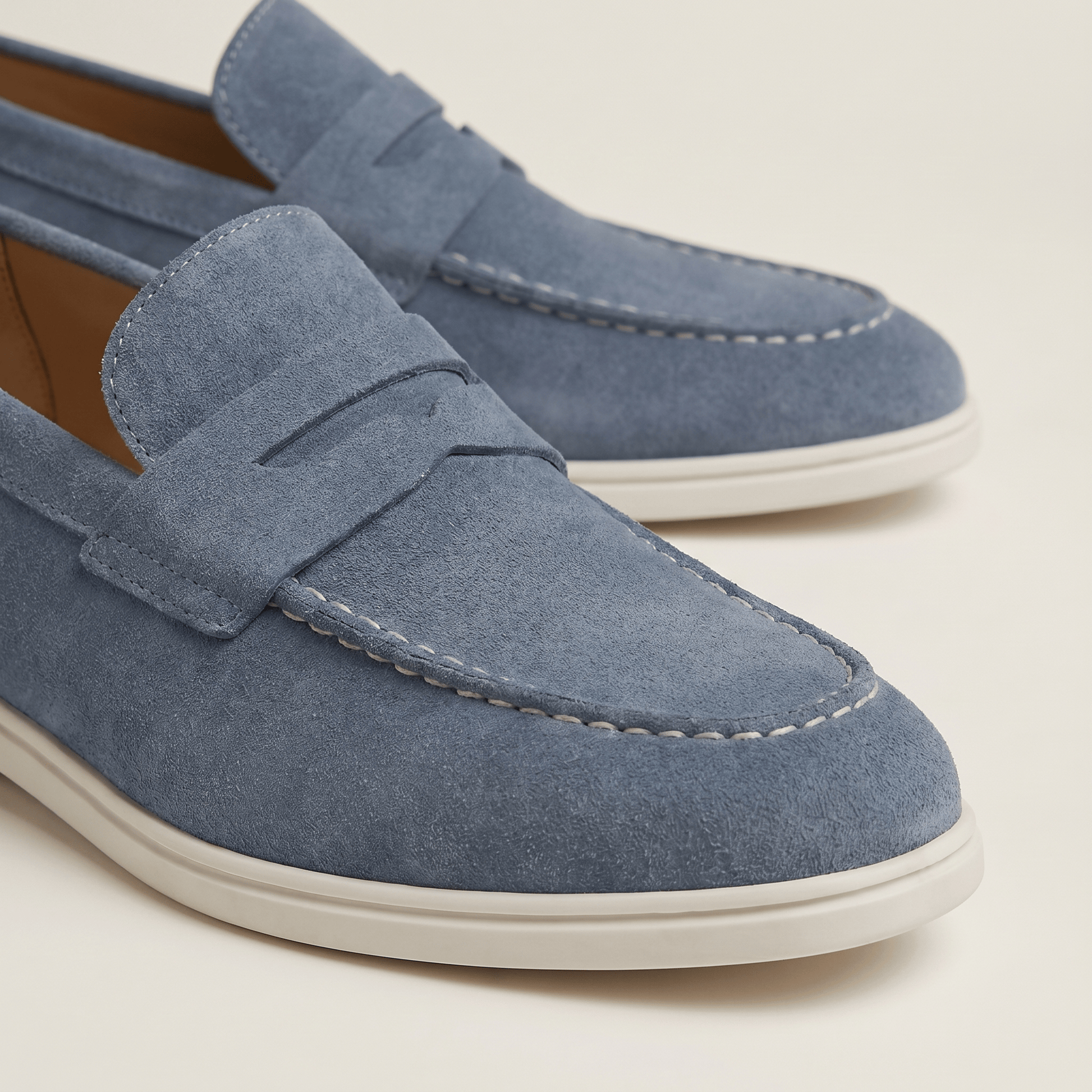Mocassin Homme Penny Loafer en Daim à Semelle Contrastée