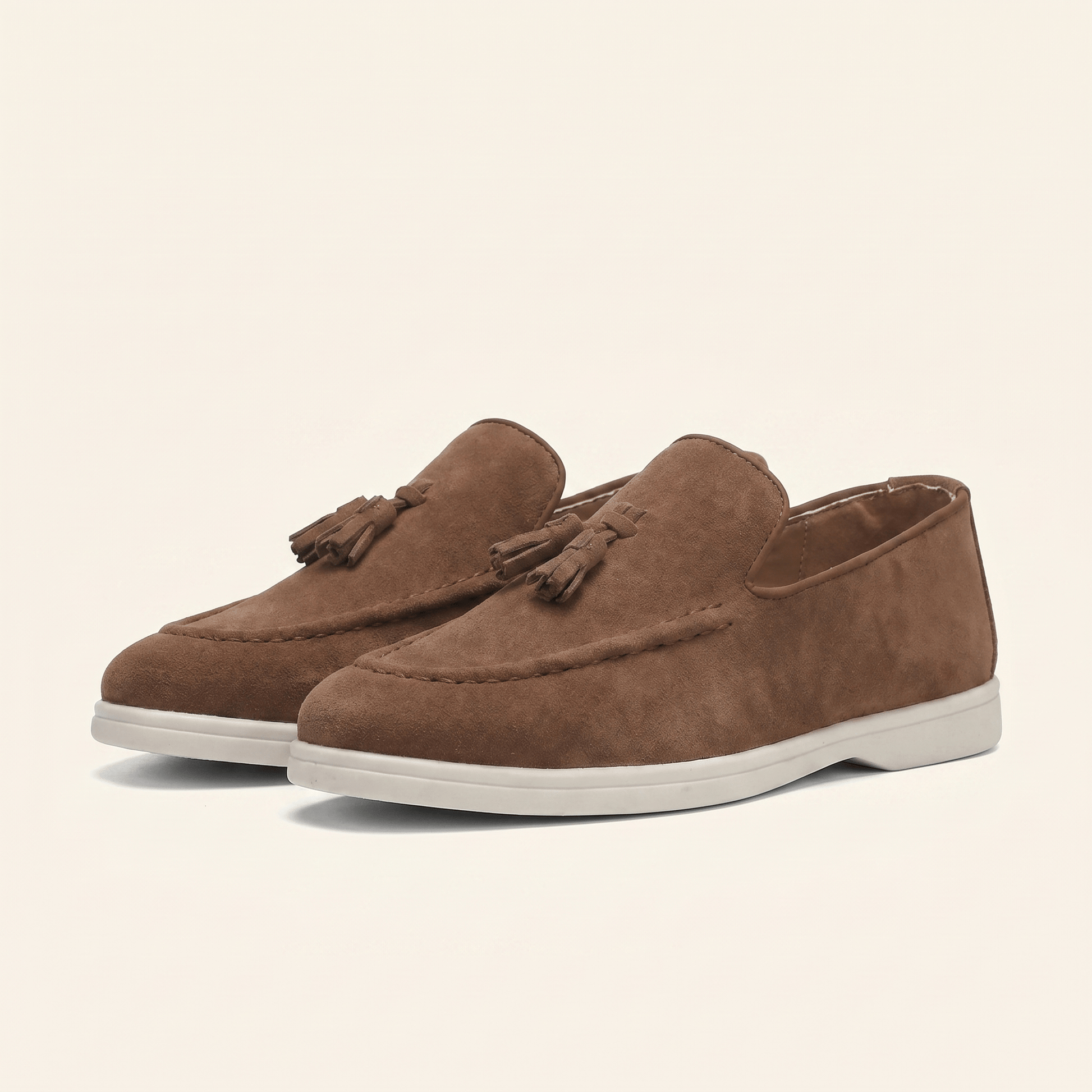 Mocassin Homme Slipper à Pampilles en Daim Semelle Blanche