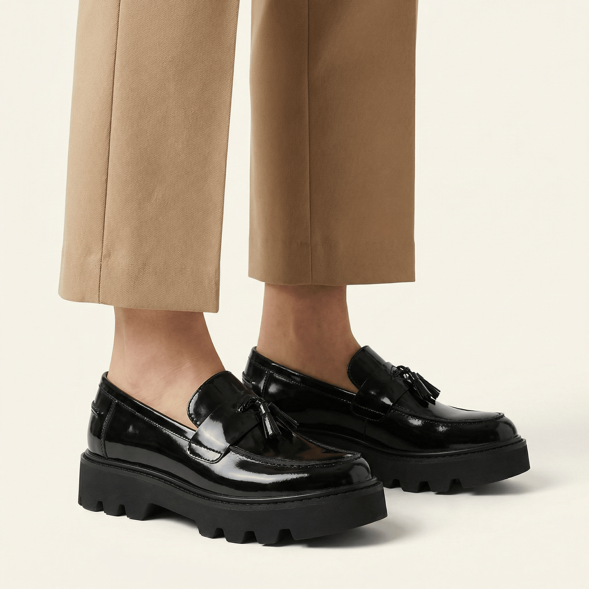 Mocassin Femme Plateforme à Pampilles en Cuir Vernis