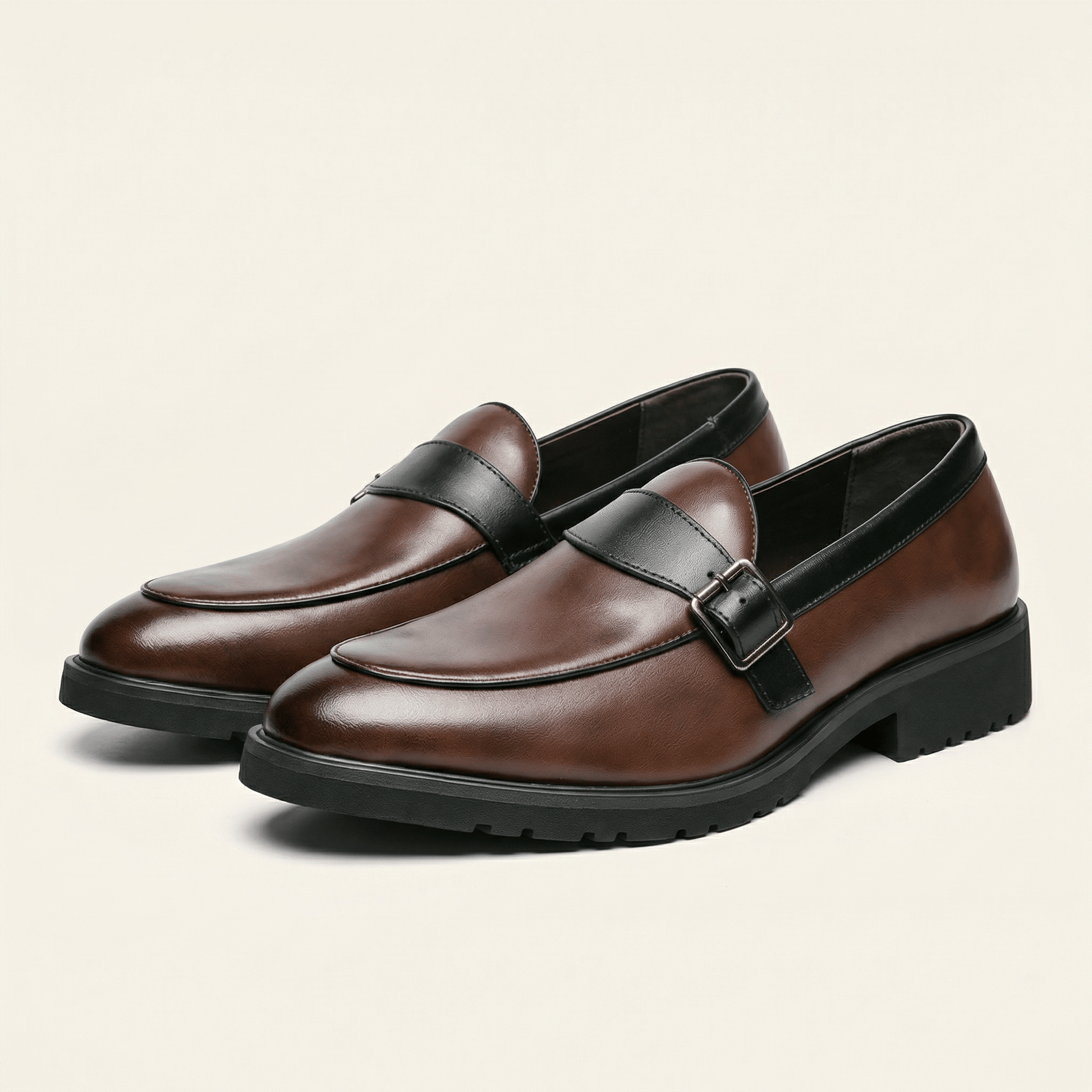 Mocassin Style Monk Strap à Boucle