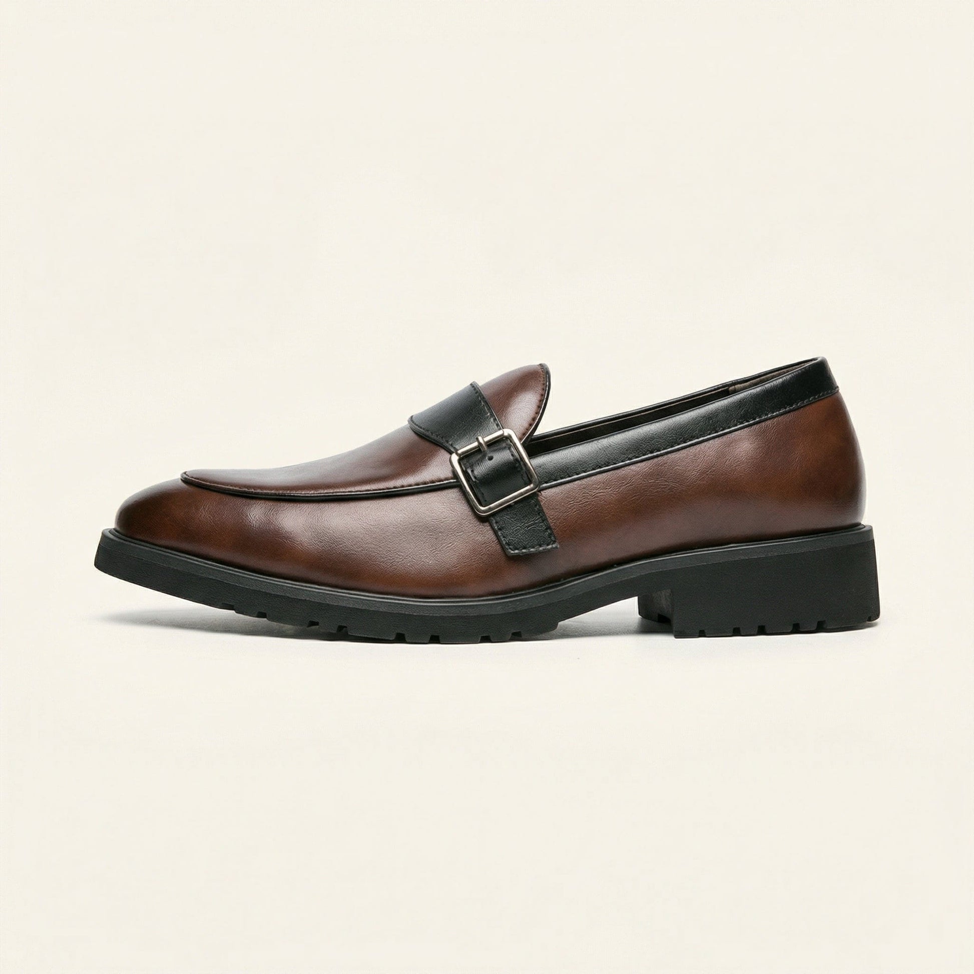 Mocassin Style Monk Strap à Boucle