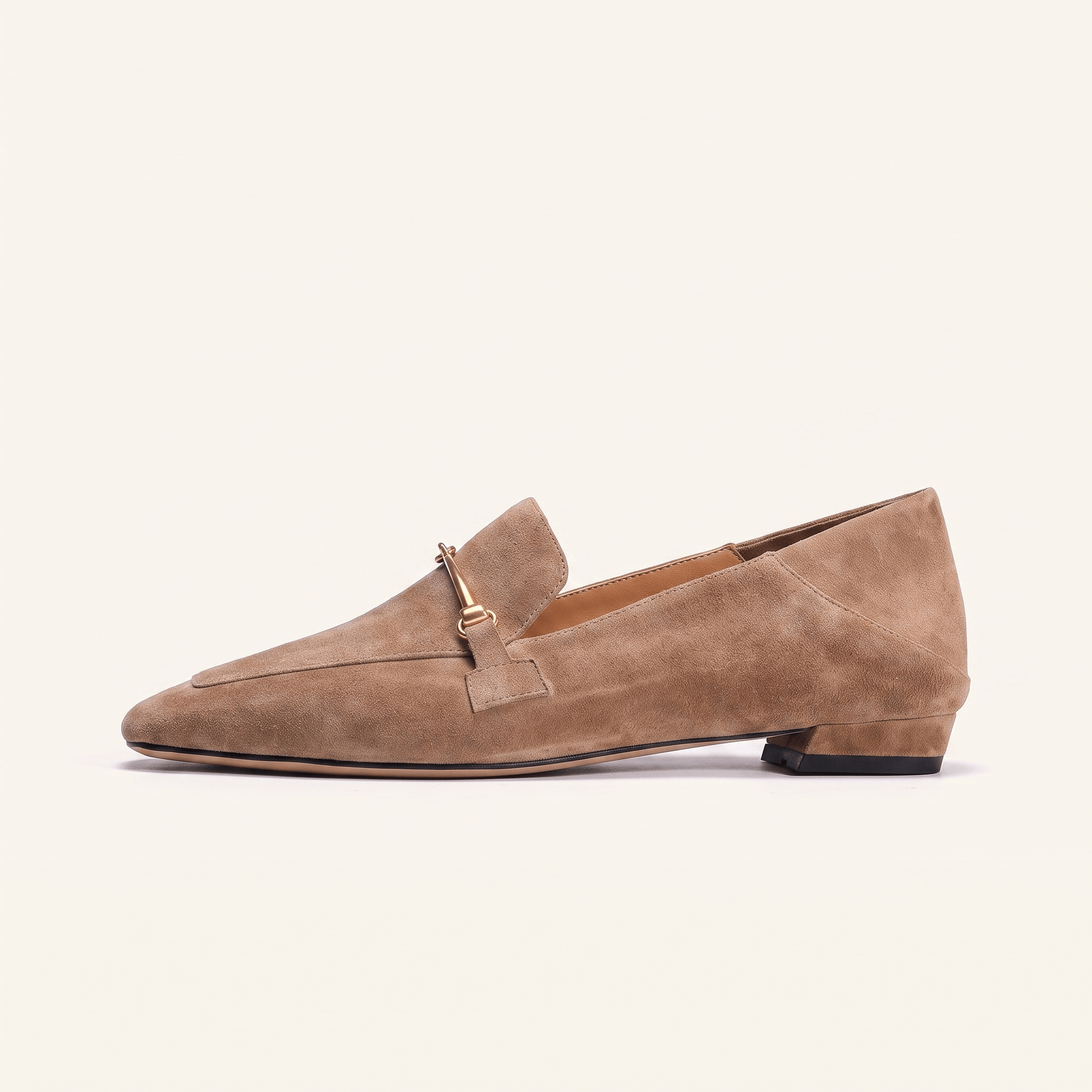 Mocassins Femme en Daim Détail Doré Bout Carré avec Petit Talon