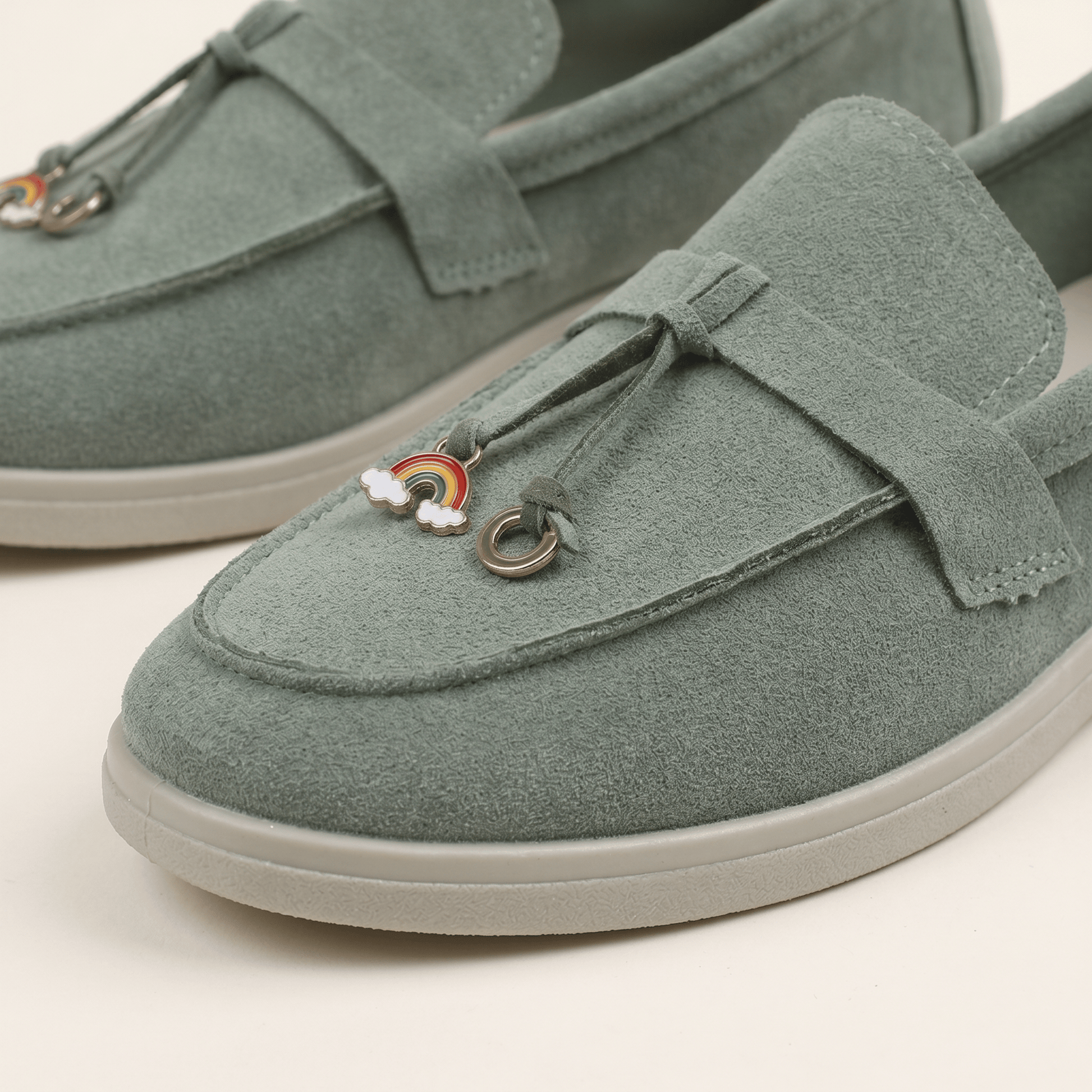 Mocassins Femme Penny en Daim Détail Doré